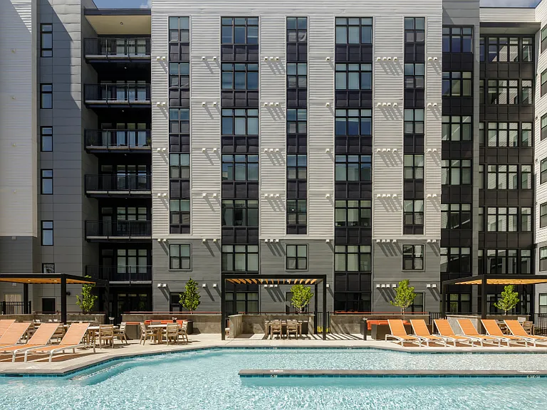 Maximilian at Stonefield — Photo 8
