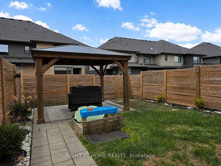 616 Rowers Way — Photo 15
