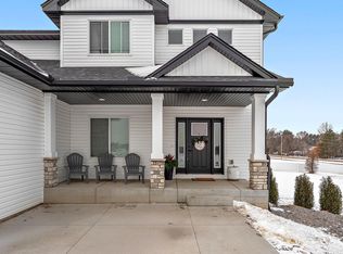 20044 Killdeer St NW, Oak Grove, MN 55011