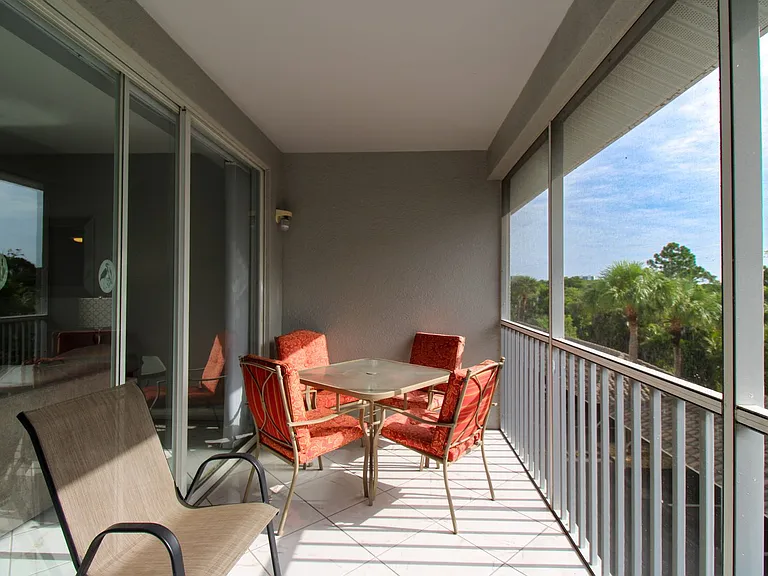 519 Roma Ct #3305 — Photo 40