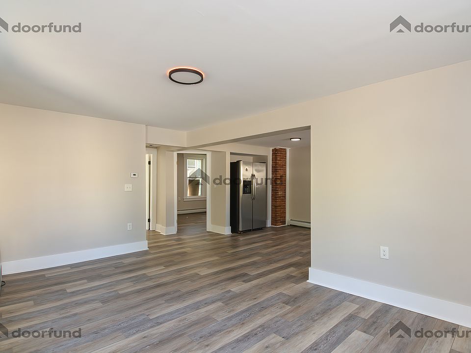 1st image of 377 Union Ave #9