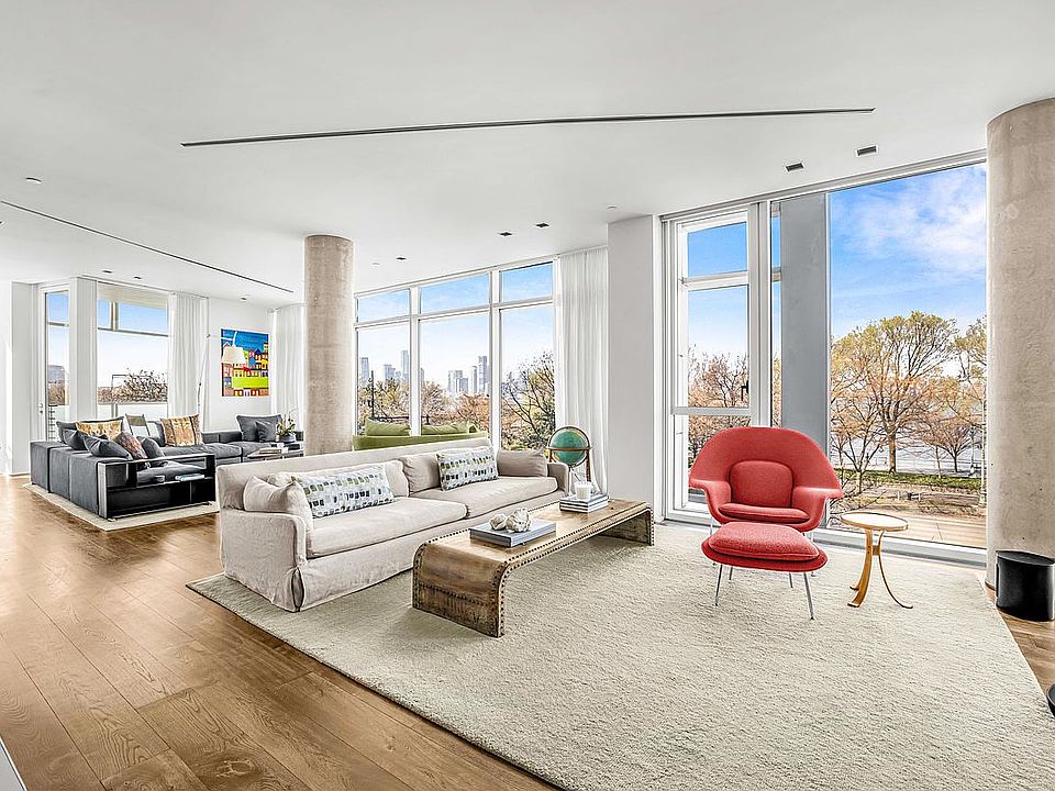 1st image of 173 Perry St #3N