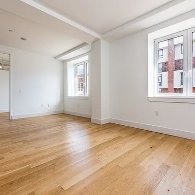 Rented by Nooklyn NYC LLC | media 52