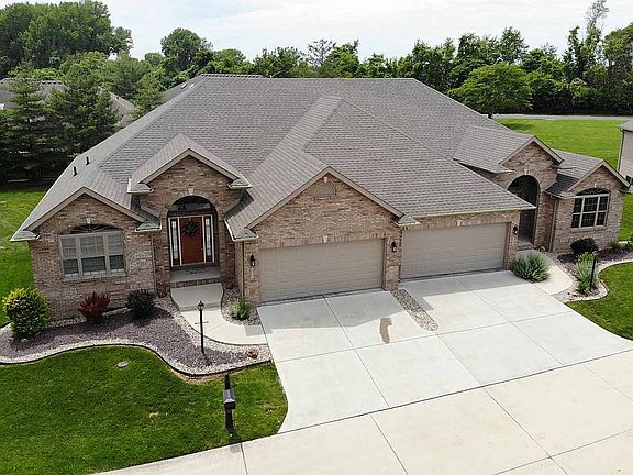 2nd image of 112 Meredith Ln
