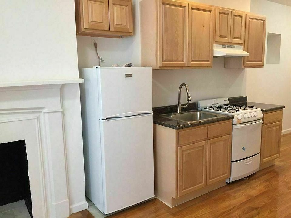 2nd image of 37 1st Ave #16DD