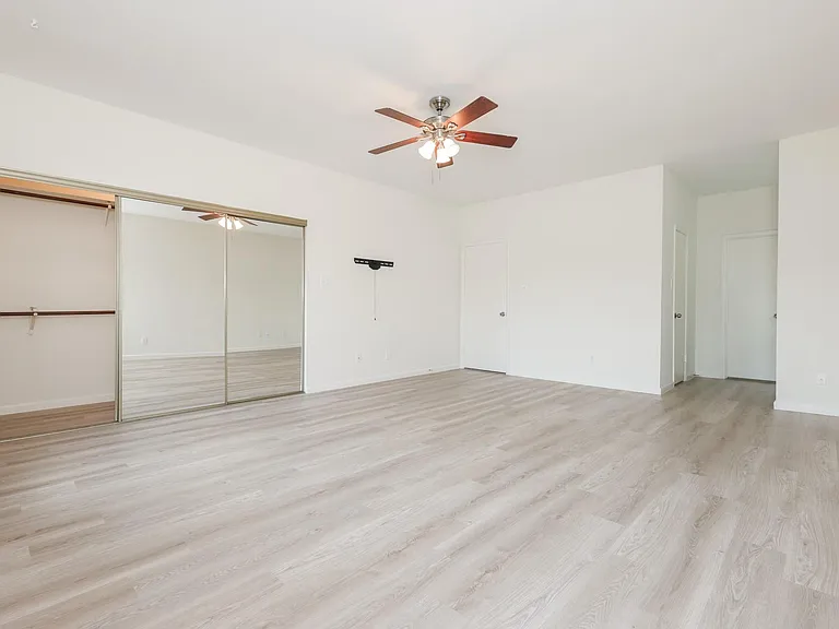 17441 Red Oak Dr #7441 — Photo 7