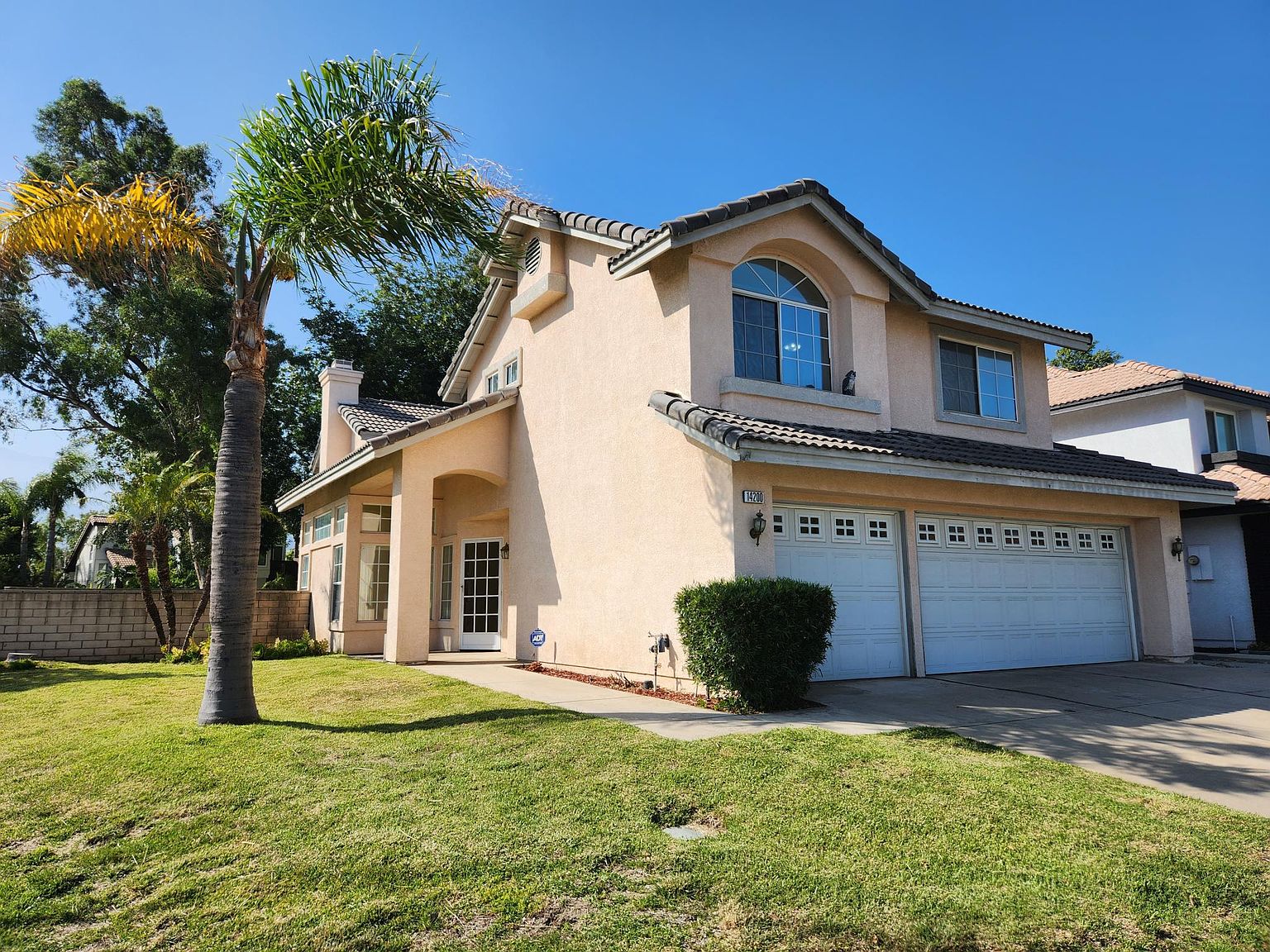 14200 Stanislaus Ct, Fontana, CA 92336 Zillow