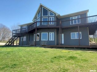 5375 Smith Rd, Pleasant Plains, IL 62677