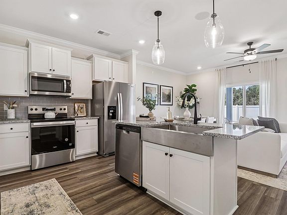 7th image of this home