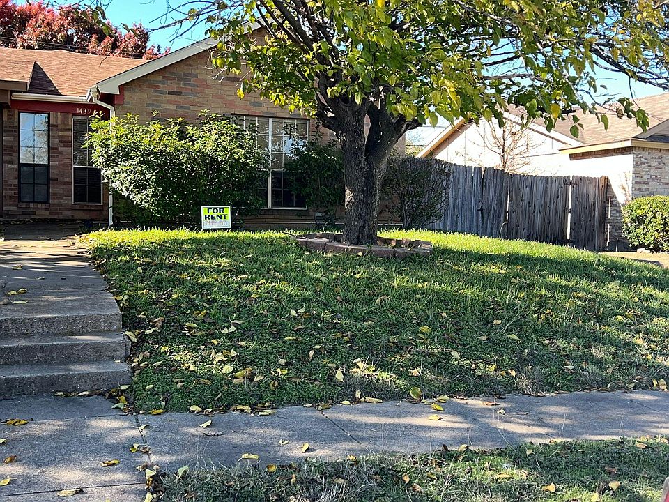 1st image of 1439 Brook Meadow Cir