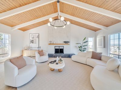 7 Chestnut St, San Carlos, CA, 94070