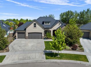 9878 W Andromeda Dr, Star, ID 83669