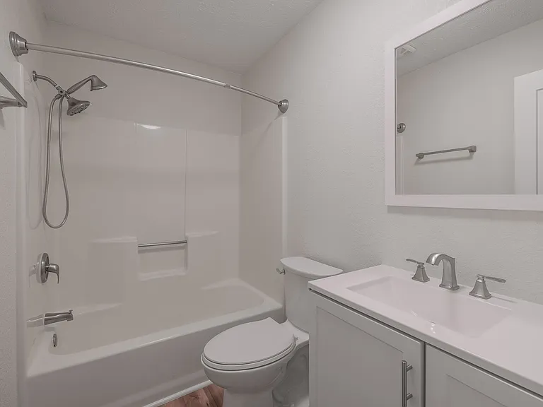 800 Rolling Hills Dr #8 — Photo 15