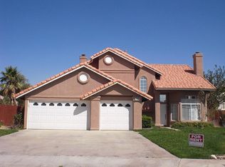 39524 Colchester Ct, Palmdale, CA 93551
