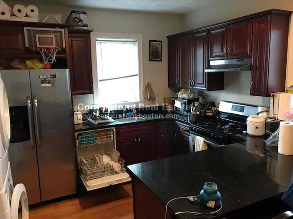 1277 Cambridge St #3E, Cambridge, MA 02139