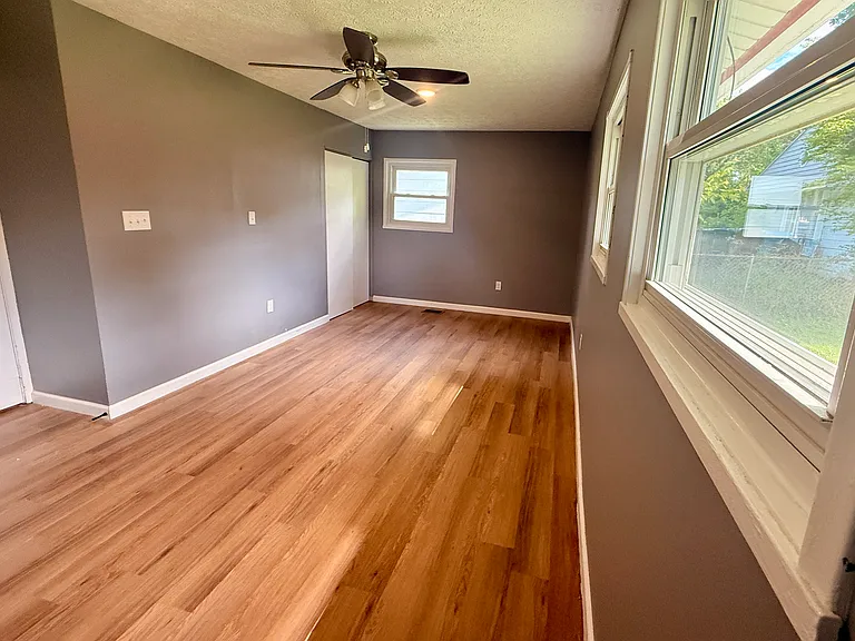 1205 Reedsdale Rd — Photo 9