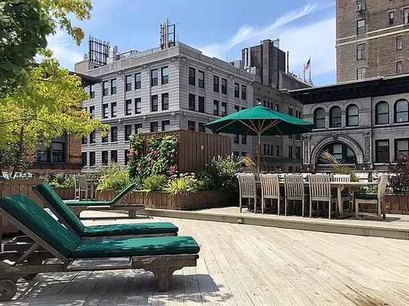 23 Waverly Place image 11 of 15