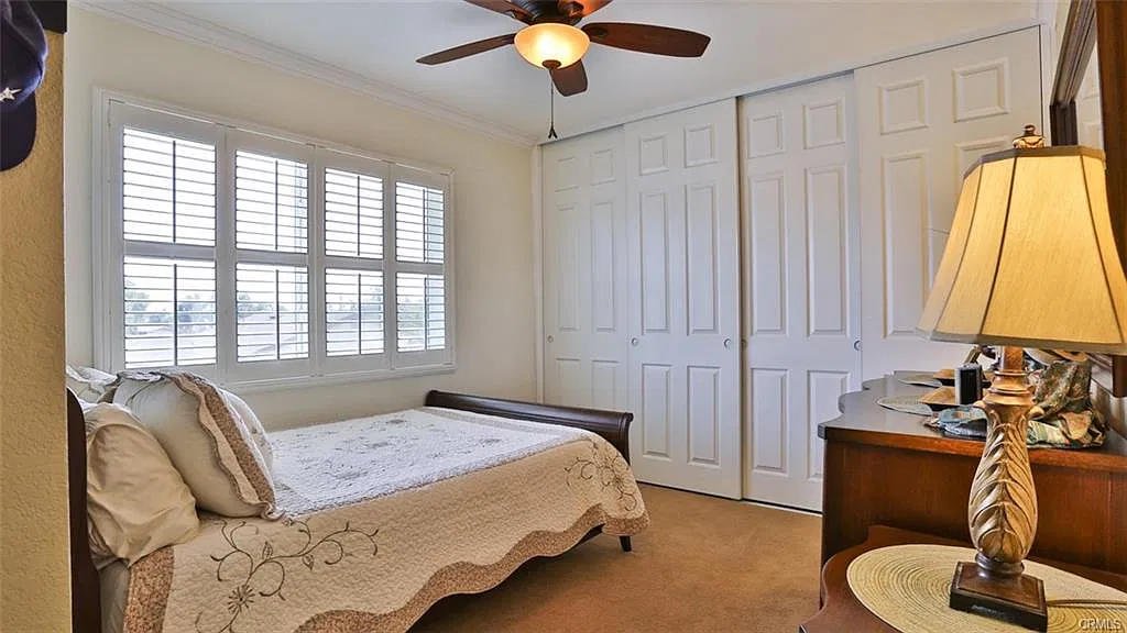 4 bed, 2175 sqft, $1,000 — Photo 4