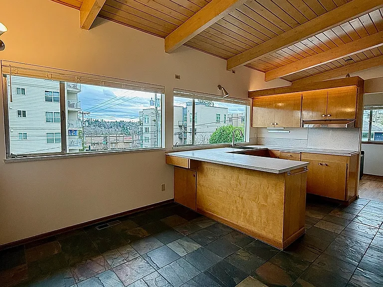 4150 32nd Ave SW — Photo 11