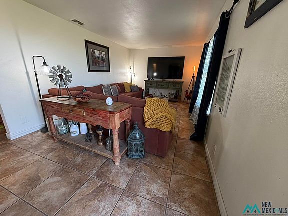 3rd image of 6214 Old Clovis Hwy