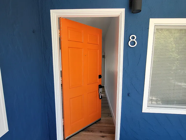 1324 Addison St #8 — Photo 2