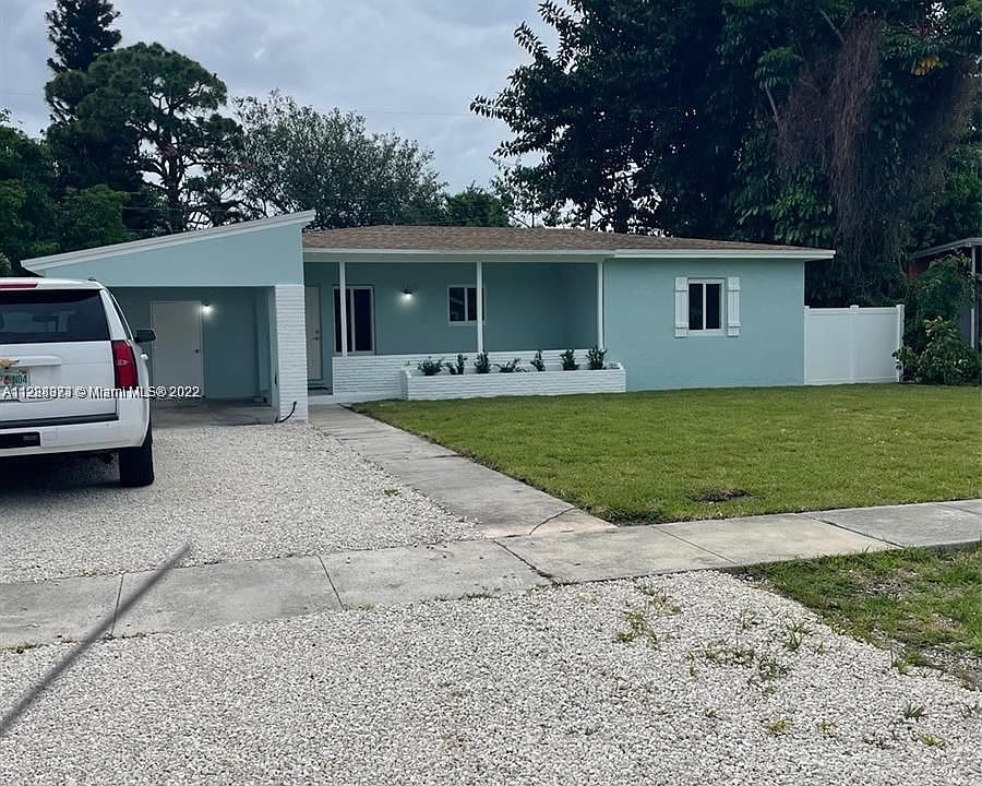 1st image of 1007 NW 13th St #1007