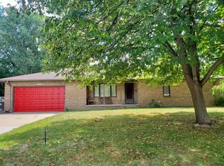 26215 Beverly Rd, Taylor, MI 48180