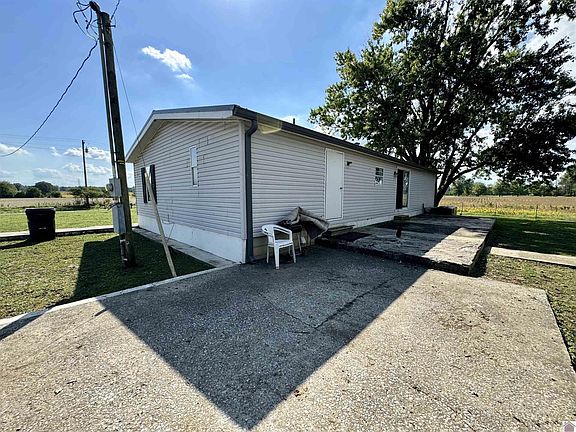4th image of 1160 Burnetts Chapel Rd
