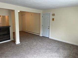 1144 Douglas Ave APT 8, Providence, RI 02904