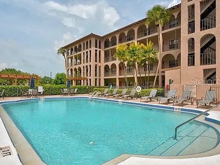 6150 Gulfport Blvd S #101 — Photo 28