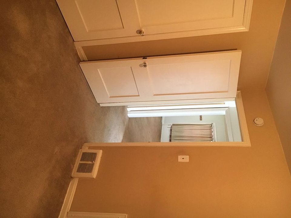 2nd image of 2448 S Madison St