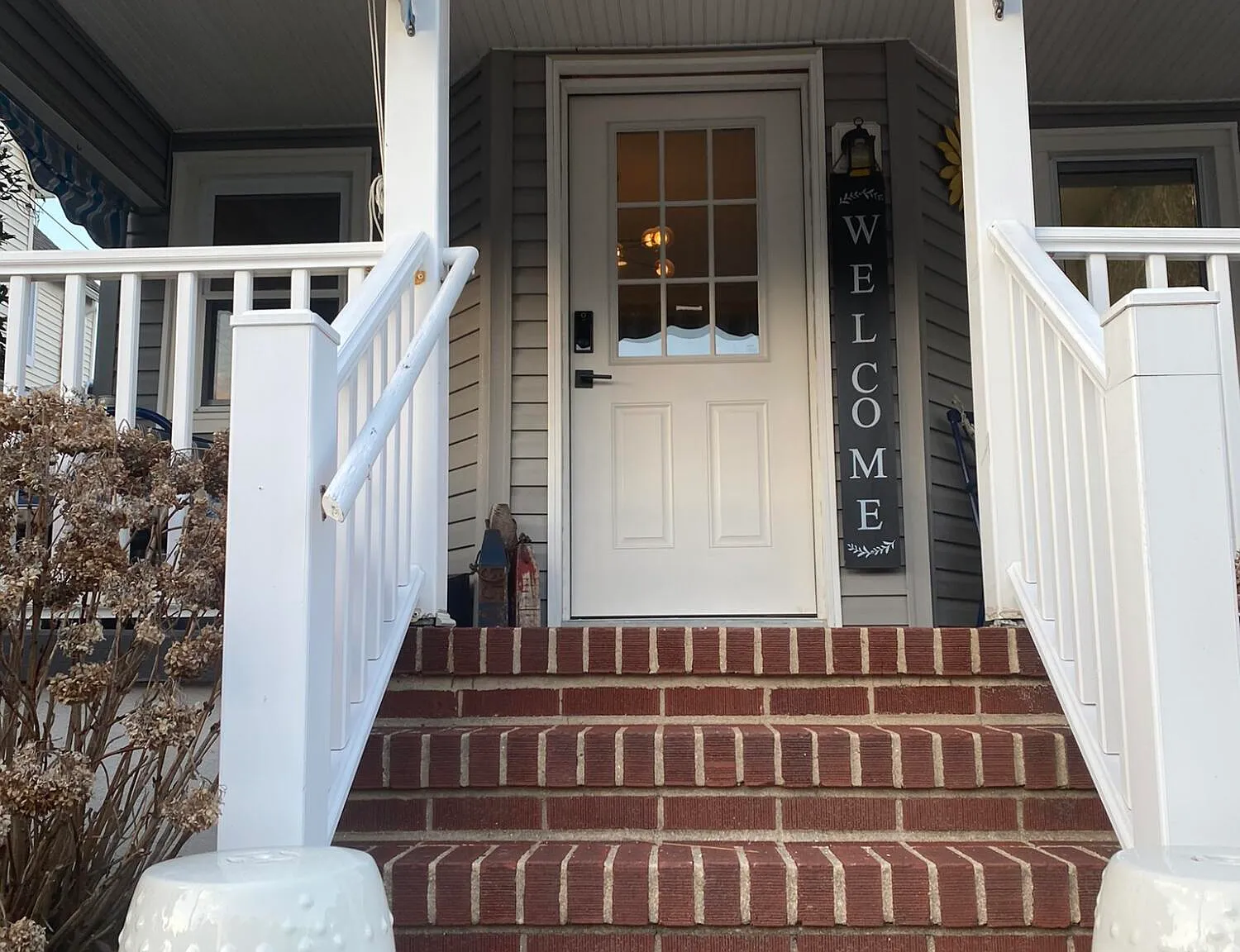 3 bed, 1366 sqft, $2,950 — Photo 2