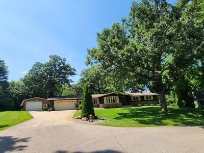 24103 Walnut Dr, Albert Lea, MN, 56007