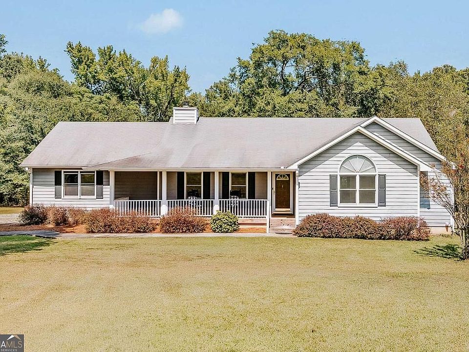 1st image of 28 Springlake Ests