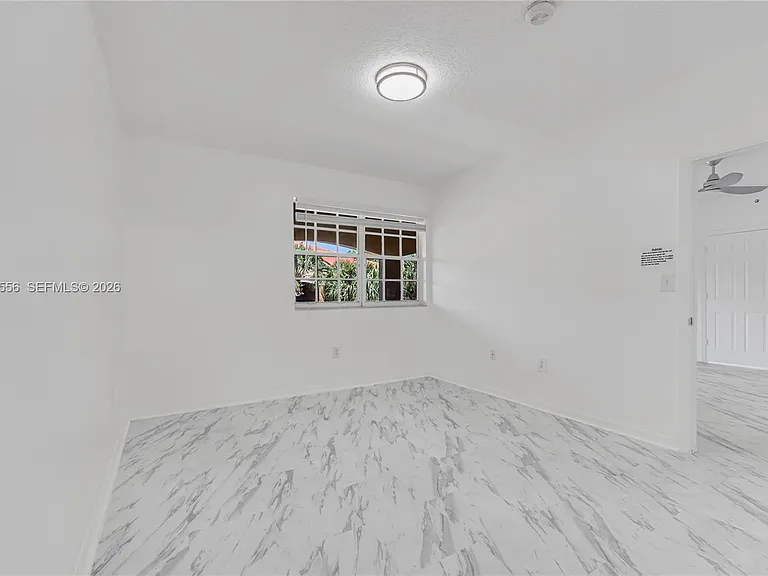 215 SW 117th Ter #14306 — Photo 20