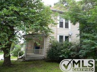 1220 Clinton St, Carthage, MO 64836