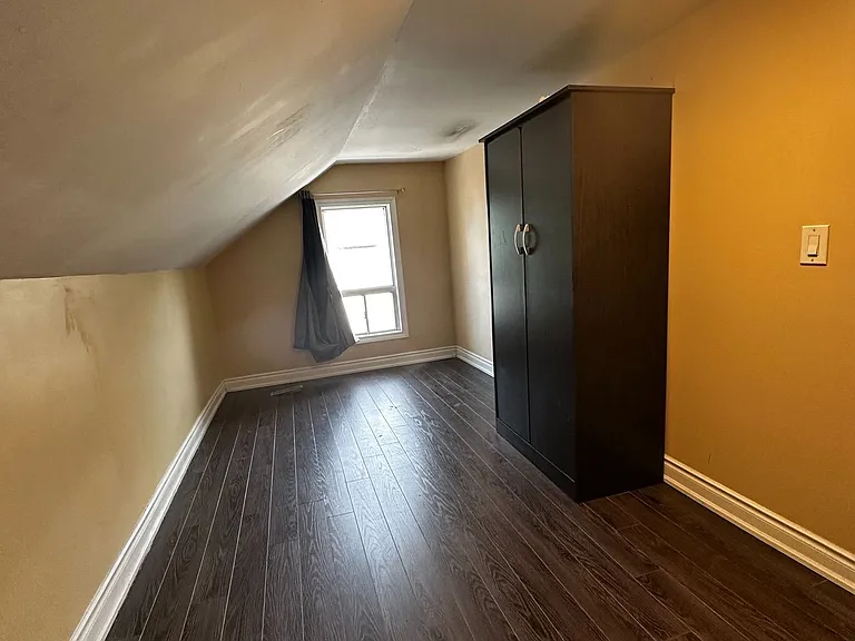 350 Eulalie Ave — Photo 17
