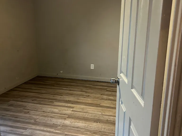 600 Marigny Cir #A — Photo 3