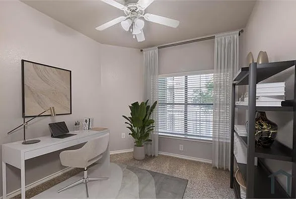 3 bed, 1096 sqft, $1,864 — Photo 2