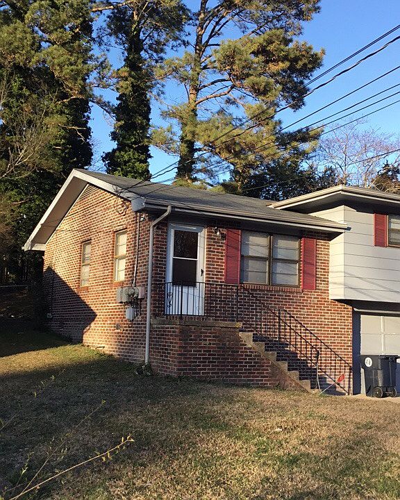 2nd image of 3615 Missionaire Ave