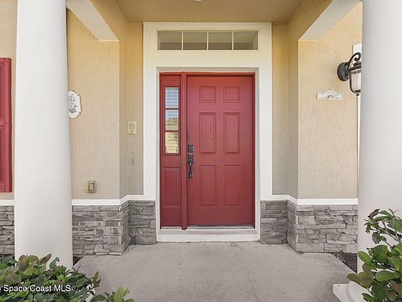 5th image of 10113 Cypress Dr