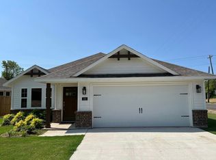 100 Thode St, Whitesboro, TX 76273