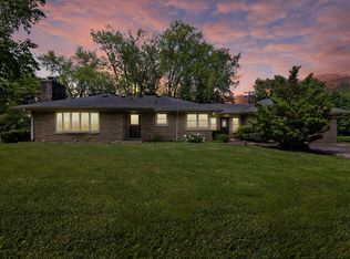 14320 W Glendale Dr, New Berlin, WI