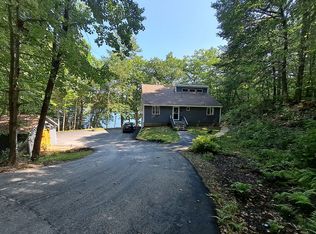 25 Oak Shore Rd, Harrison, ME 04040