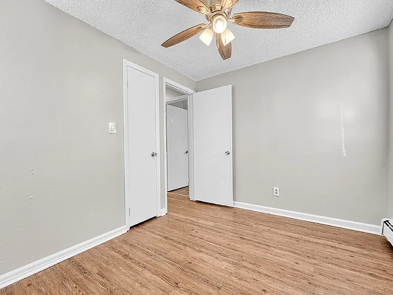 1201 Brentwood St #1209 — Photo 19