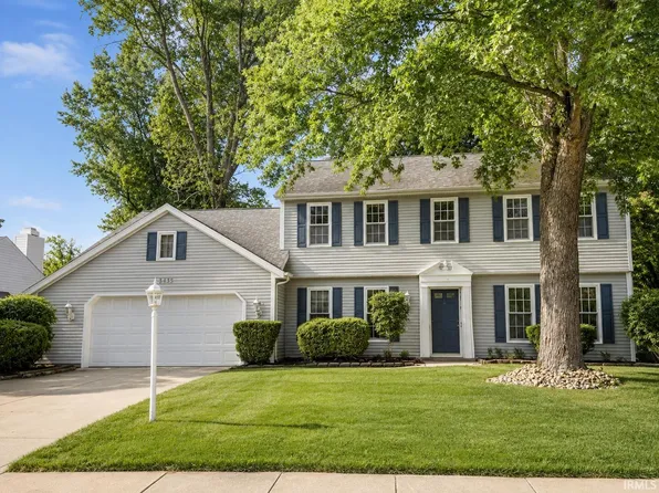 4313 River Bluff Dr, Fort Wayne, IN 46835