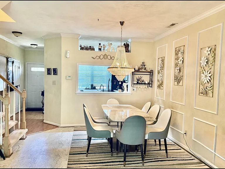 842 S Lake Cir #1 — Photo 17