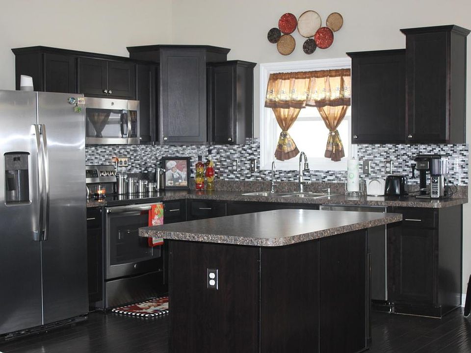 1st image of 577 Clydesdale Way