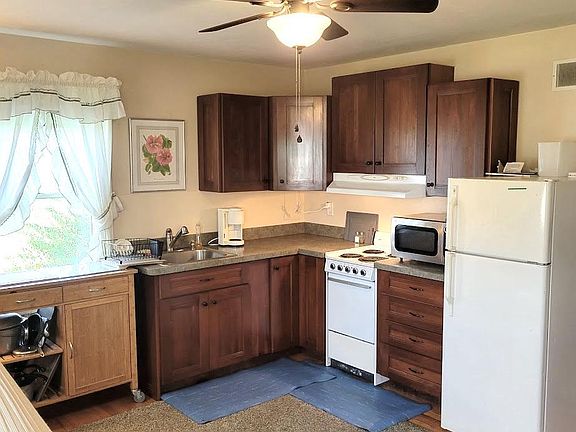 2nd image of 10093 Shale Rd