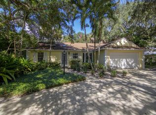 915 Marigold Ln, Vero Beach, FL 32963